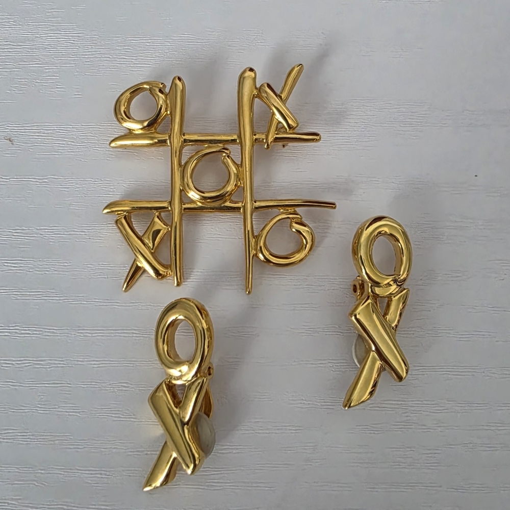 Vintage signed Anne Klein X/O Brooch and Clip-on Earrings